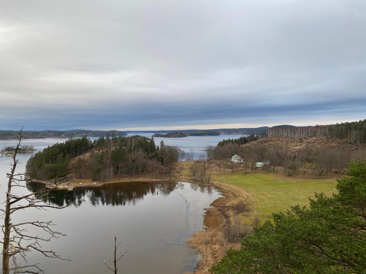 - Majviken Lodge *
